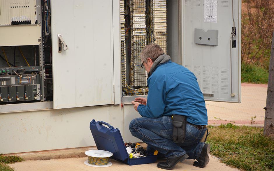 besoin d'un électricien Sacy-le-Grand